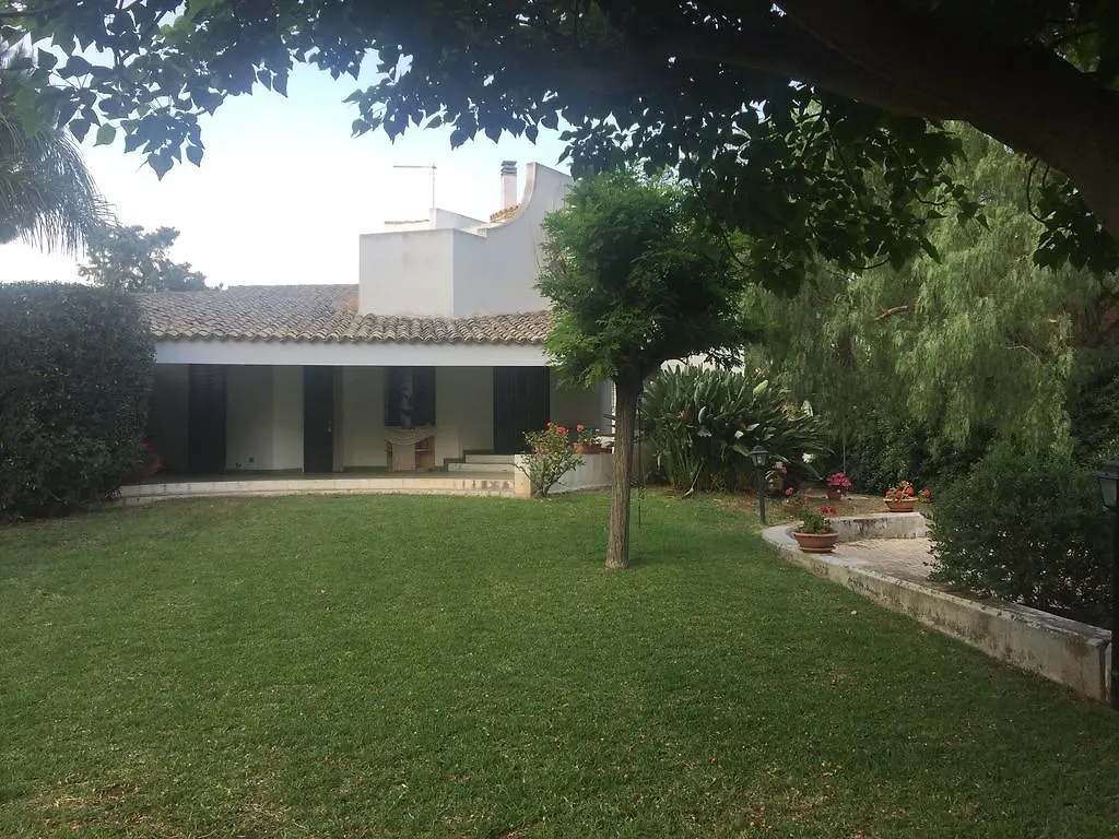 Villa Marea Arenella  0*, Arenella (Syracuse) Italy